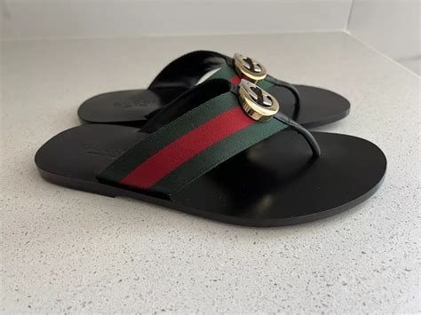 Gucci flip flop scam